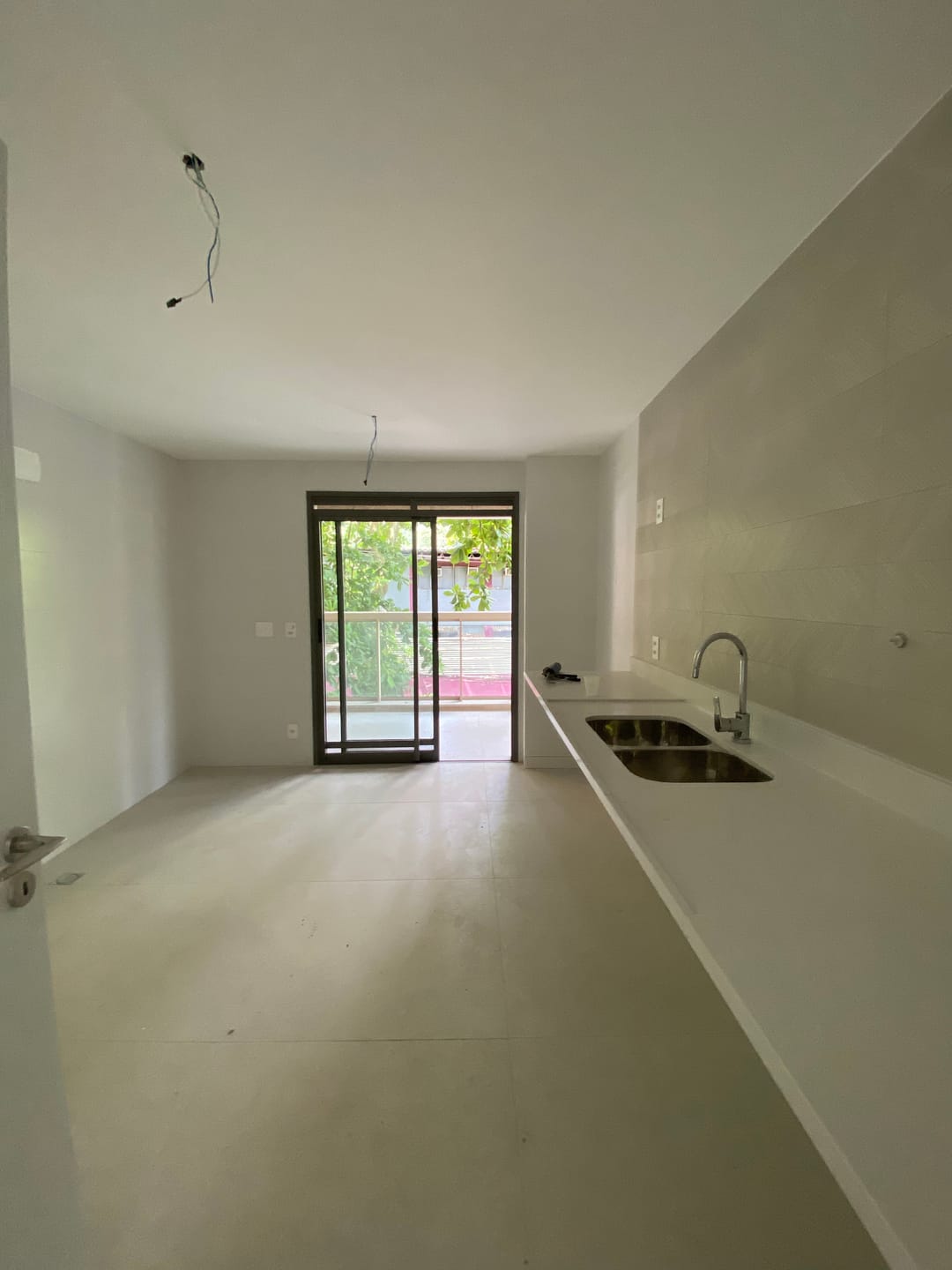 Apartamento à venda com 4 quartos, 229m² - Foto 7