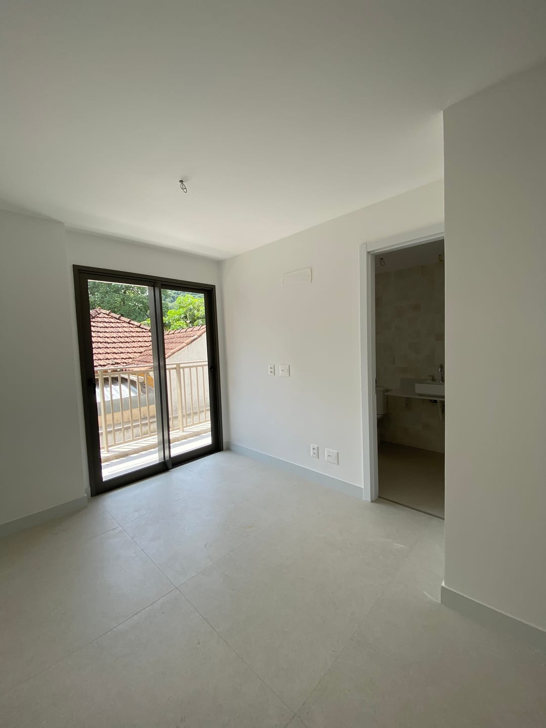 Apartamento à venda com 4 quartos, 229m² - Foto 28