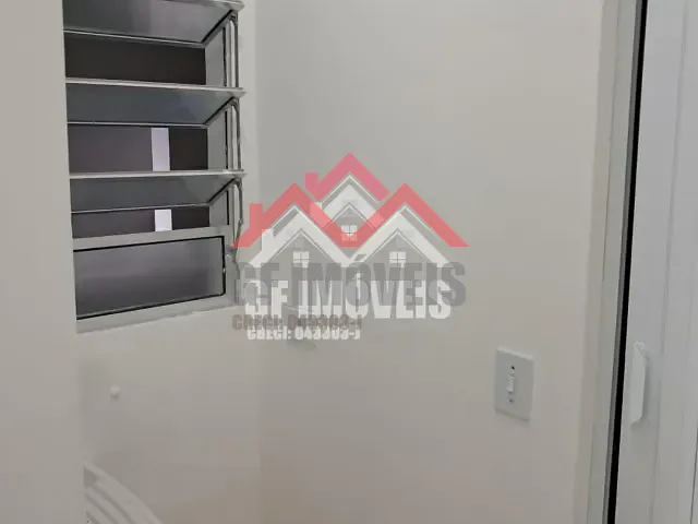 Apartamento 2 quartos e 1 banheiro, para alugar, no bairro Parque Reboucas em São Paulo