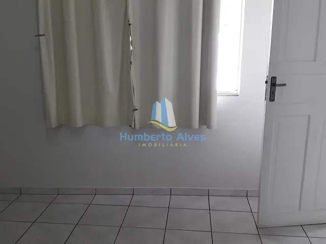 Apartamento 2 quartos e 1 banheiro, à venda, no bairro Alto Maron em Vitória da Conquista