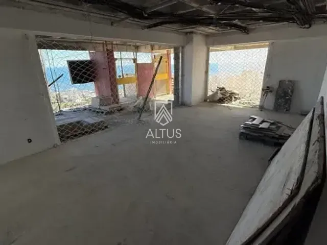 Apartamento 4 quartos e 5 banheiros, à venda, no bairro Horto Florestal em Salvador