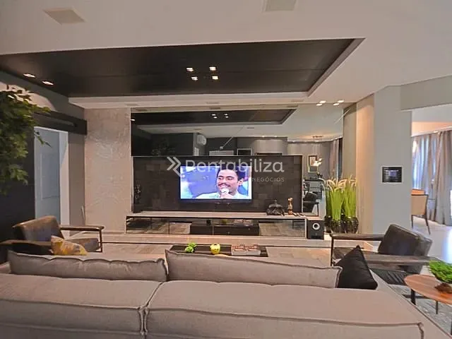 Apartamento com 328m² 4 quartos e 4 banheiros, à venda, no bairro Meia Praia em Itapema