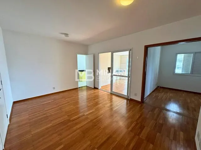 Apartamento 3 quartos e 3 banheiros, à venda, no bairro Dezoito do Forte Empresarial/Alphaville. em Barueri