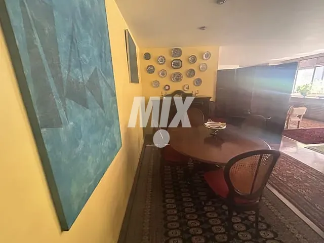 Apartamento 4 quartos e 3 banheiros, à venda, no bairro Vila Nova Conceição em São Paulo