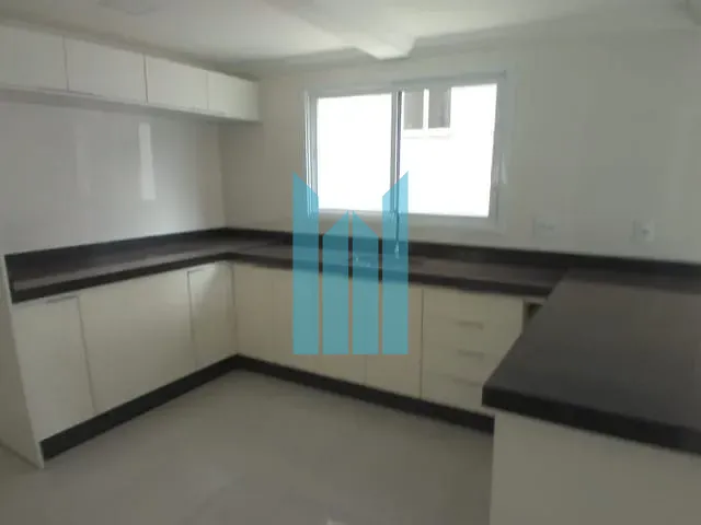 Apartamento com 100m² 3 quartos e 3 banheiros, à venda, no bairro Região Urbana Homogênea III em Poços de Caldas