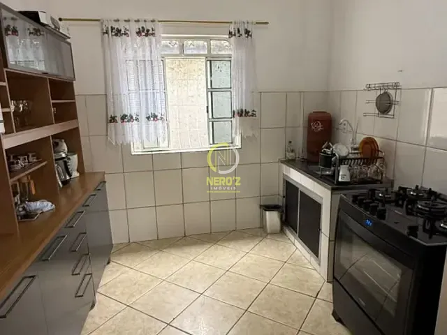 Apartamento com 219m² 3 quartos e 1 banheiro, à venda, no bairro centro em Dom Cavati