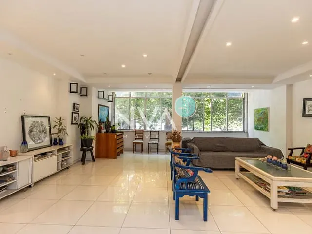 Apartamento com 190m² 5 quartos e 5 banheiros, à venda, no bairro Ipanema em Rio de Janeiro