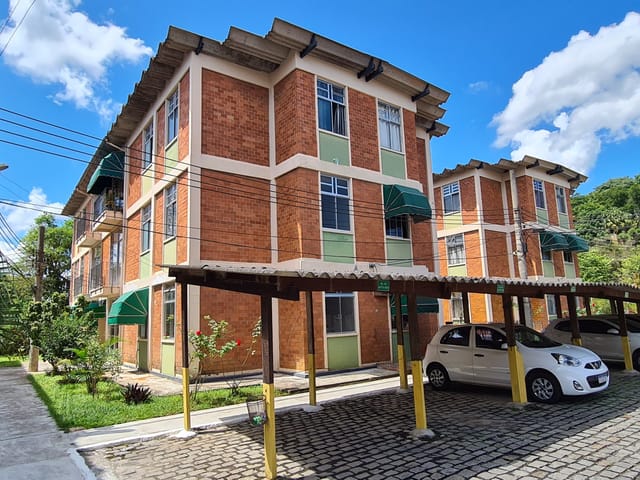 Apartamento 2 quartos e 1 banheiro, à venda, no bairro Centro em Vassouras