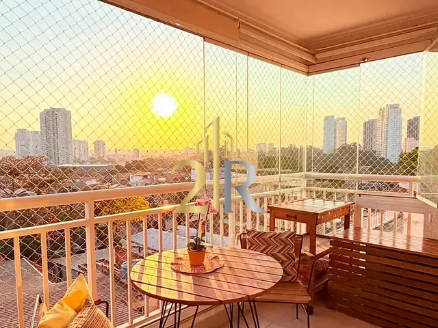 Apartamento 3 quartos e 2 banheiros, à venda, no bairro Vila Isa em São Paulo