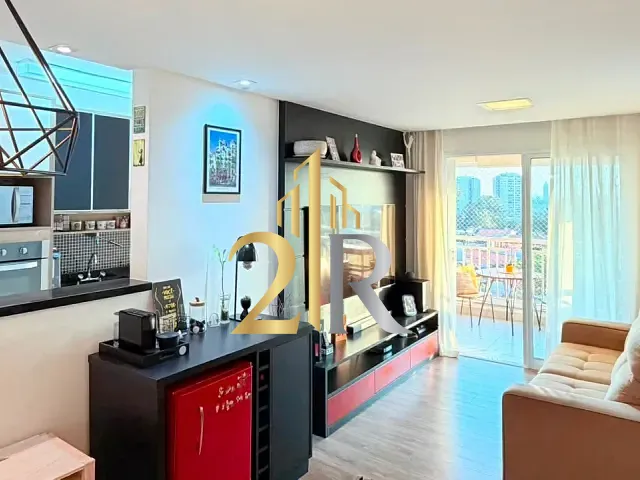 Apartamento 3 quartos e 2 banheiros, à venda, no bairro Vila Isa em São Paulo