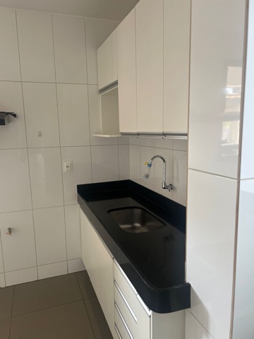 Apartamento 4 quartos e 1 banheiro, para alugar, no bairro Ouro Preto em Belo Horizonte