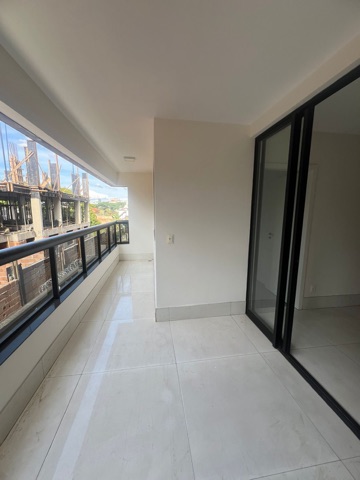 Apartamento 4 quartos e 1 banheiro, para alugar, no bairro Ouro Preto em Belo Horizonte