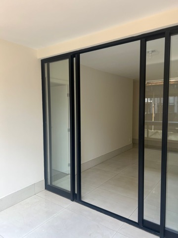 Apartamento 4 quartos e 1 banheiro, para alugar, no bairro Ouro Preto em Belo Horizonte