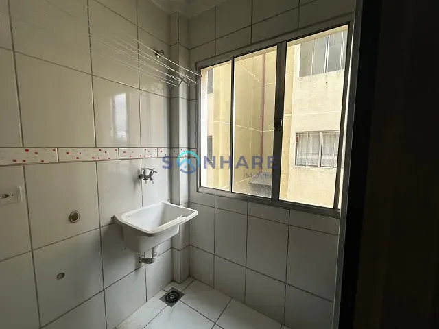 Apartamento 2 quartos e 1 banheiro, para alugar, no bairro Santa Izabel em Siqueira Campos