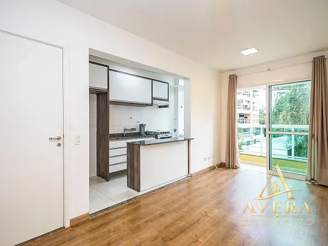 Apartamento com 78m² 2 quartos e 1 banheiro, à venda, no bairro Bacacheri em Curitiba