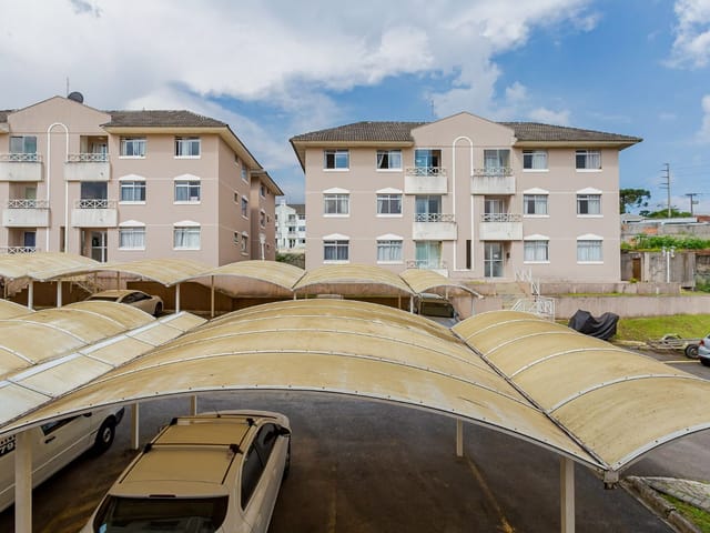 Foto do Apartamento - RESERVADO!!!  Apartamento SEMI-MOBILIADO com 2 dormitórios, SACADA, 58 m2 privativos, no Bairro Alto em Curitiba/PR, por 260.000,00!! | Vision Brokers Empreendimentos Imobiliarios Ltda