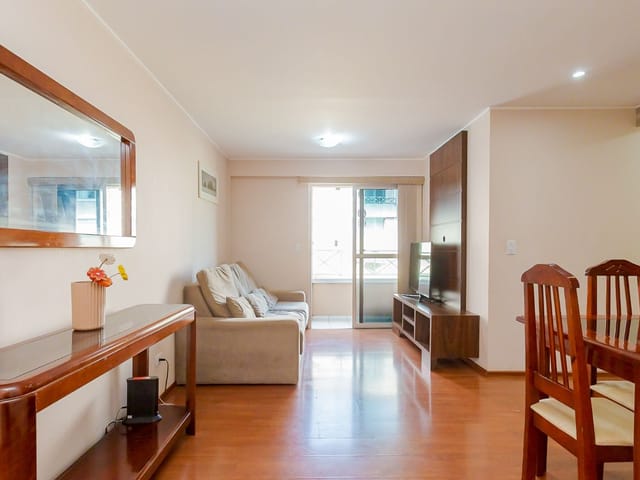 Foto do Apartamento - RESERVADO!!!  Apartamento SEMI-MOBILIADO com 2 dormitórios, SACADA, 58 m2 privativos, no Bairro Alto em Curitiba/PR, por 260.000,00!! | Vision Brokers Empreendimentos Imobiliarios Ltda
