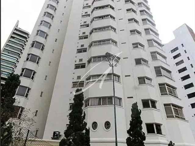 Apartamento com 337m² 4 quartos e 6 banheiros, à venda ou para alugar, no bairro Tatuapé em São Paulo