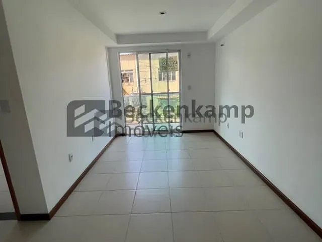 Apartamento 2 quartos e 2 banheiros, à venda, no bairro São João em Volta Redonda