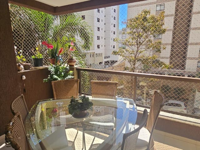 Belíssimo Apto 03 Suítes à Venda no Bueno, T-27, em Goiânia!