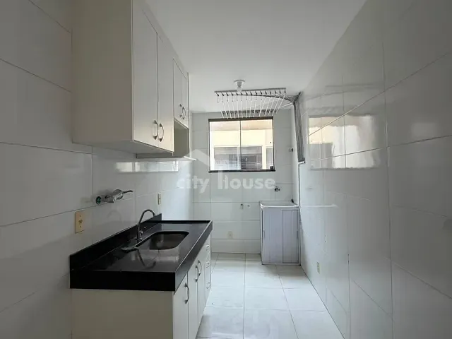Apartamento 2 quartos e 1 banheiro, para alugar, no bairro Jockey de Itaparica em Vila Velha