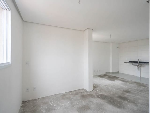 Apartamento 1 quarto e 1 banheiro, à venda, no bairro Vila Carrão em São Paulo