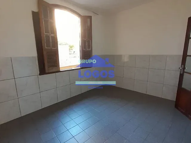 Apartamento 1 quarto e 1 banheiro, para alugar, no bairro Centro em Bela Vista de Minas