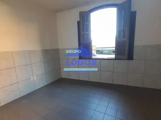 Apartamento 1 quarto e 1 banheiro, para alugar, no bairro Centro em Bela Vista de Minas