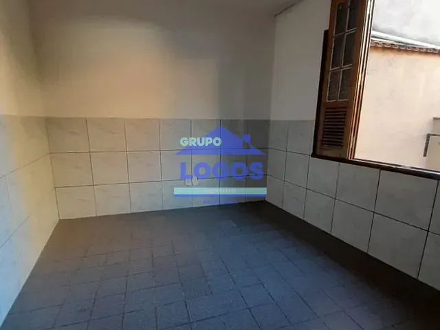 Apartamento 1 quarto e 1 banheiro, para alugar, no bairro Centro em Bela Vista de Minas
