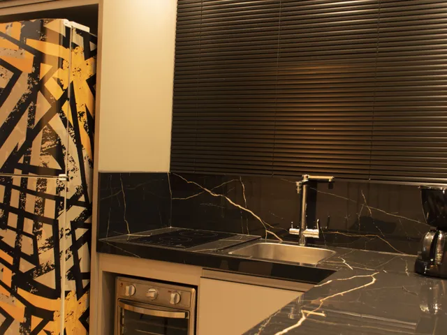 Apartamento 1 quarto e 1 banheiro, para alugar, no bairro Córrego Grande em Florianópolis