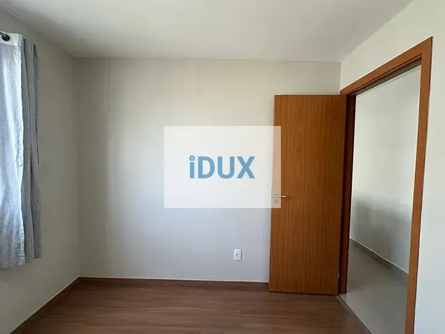 Apartamento com 58m² 2 quartos e 1 banheiro, para alugar, no bairro Uberaba em Curitiba