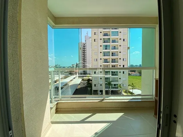 Apartamento com 90m² 3 quartos e 2 banheiros, à venda, no bairro Santa Mônica em Uberlândia