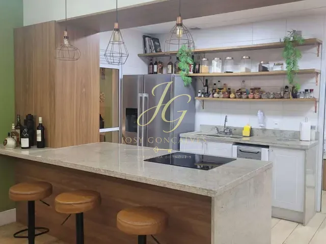Apartamento 3 quartos e 4 banheiros, à venda, no bairro Vila Mogilar em Mogi das Cruzes