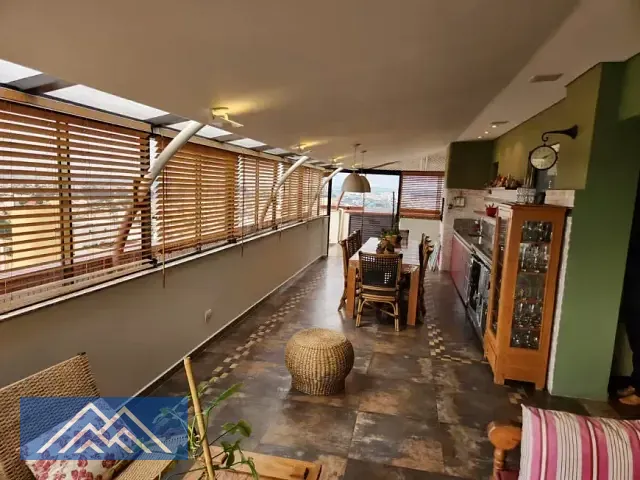 Apartamento 4 quartos e 6 banheiros, à venda ou para alugar, no bairro Centro em Sorocaba