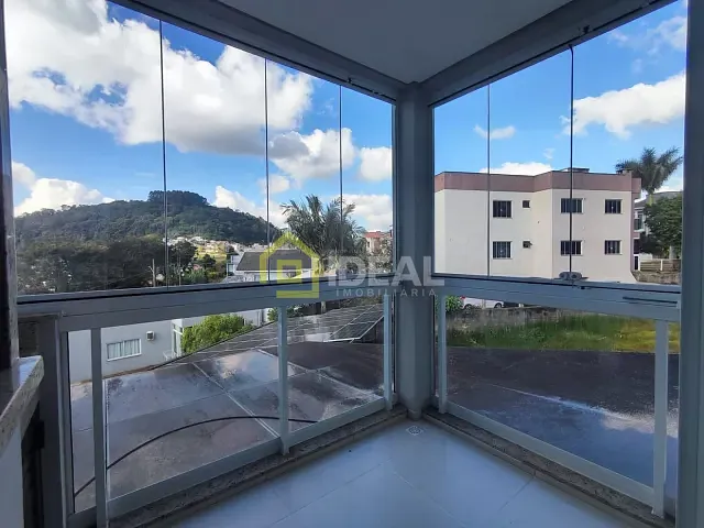 Apartamento 3 quartos e 2 banheiros, à venda, no bairro Parque de Exposições em Concórdia