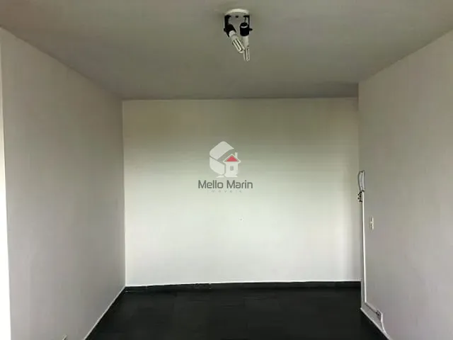 Apartamento 2 quartos e 1 banheiro, à venda, no bairro Pestana em Osasco