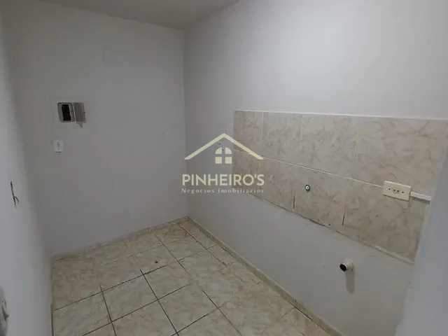 Apartamento 3 quartos e 1 banheiro, à venda, no bairro Jardim Morada do Sol em Cambé
