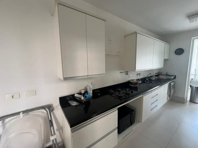 Apartamento 3 quartos e 4 banheiros, para alugar, no bairro Jardim Paulistano em São Paulo