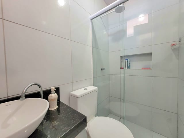 Apartamento 4 quartos e 3 banheiros, à venda, no bairro Carlito Pamplona em Fortaleza