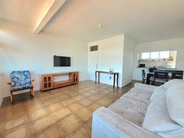 Apartamento 4 quartos e 3 banheiros, à venda, no bairro Carlito Pamplona em Fortaleza