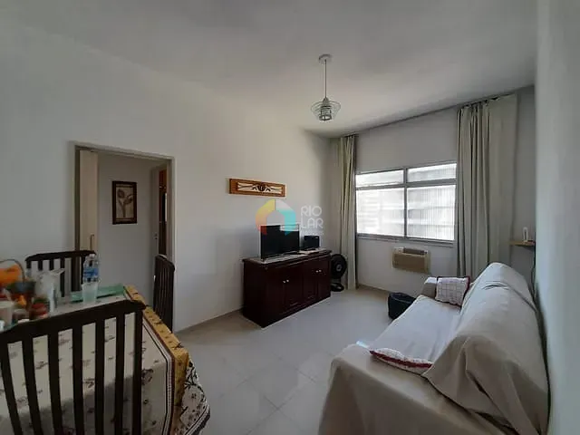 Apartamento com 66m² 2 quartos e 1 banheiro, à venda, no bairro Botafogo em Rio de Janeiro