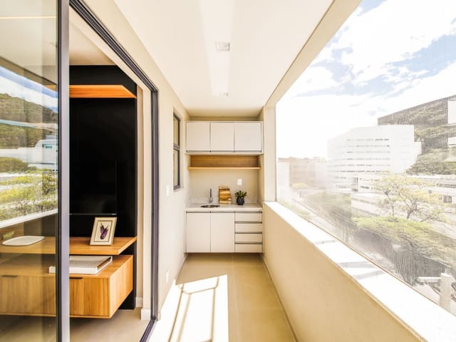 Apartamento 2 quartos e 1 banheiro, à venda, no bairro São Mateus em Juiz de Fora