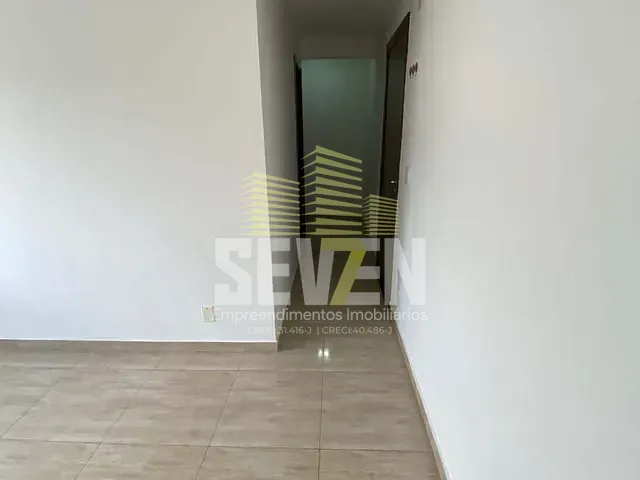 Apartamento 2 quartos e 1 banheiro, à venda, no bairro Parque Bauru em Bauru