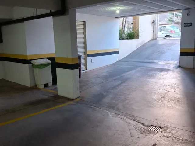 Apartamento com 146m² 3 quartos e 1 banheiro, à venda, no bairro Centro em Cambé