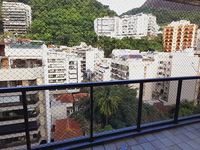 Apartamento com 129m² 3 quartos e 3 banheiros, à venda ou para alugar, no bairro Lagoa em Rio de Janeiro