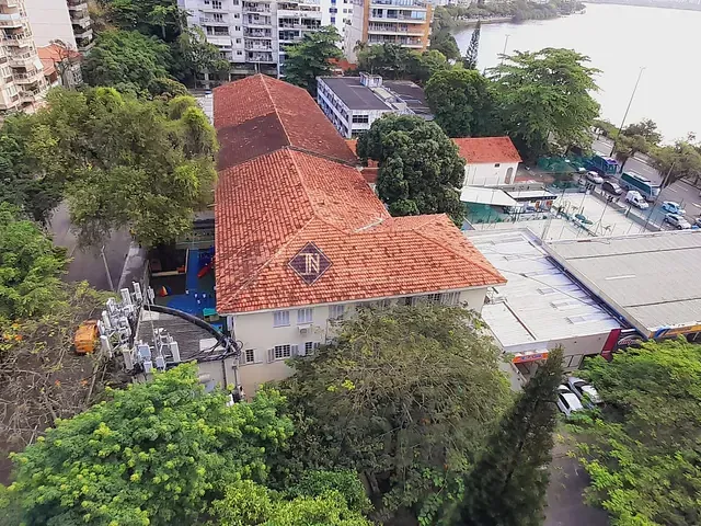 Apartamento com 129m² 3 quartos e 3 banheiros, à venda ou para alugar, no bairro Lagoa em Rio de Janeiro
