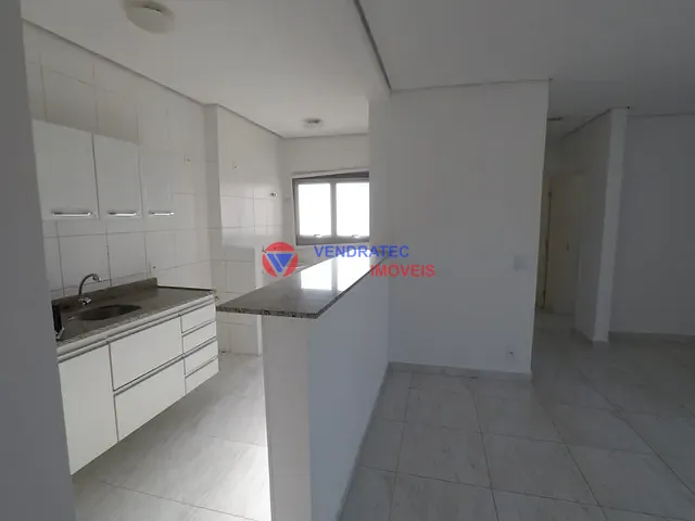 Apartamento 2 quartos e 2 banheiros, para alugar, no bairro Jardim São Carlos em Sorocaba