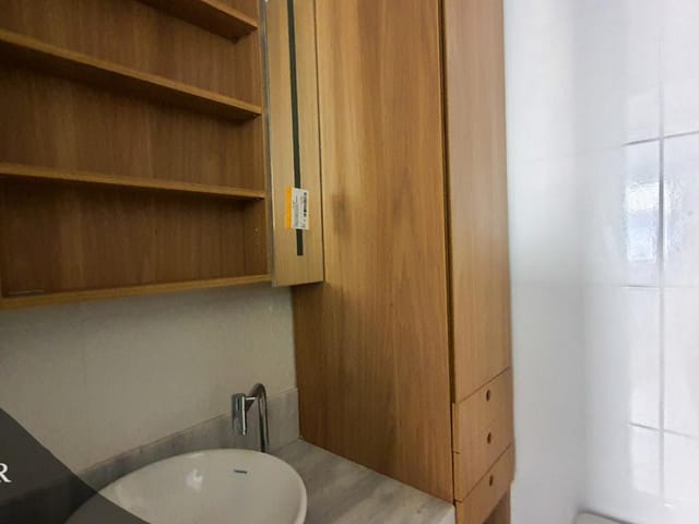 Apartamento com 55m² 2 quartos e 1 banheiro, à venda, no bairro Ramos em Rio de Janeiro