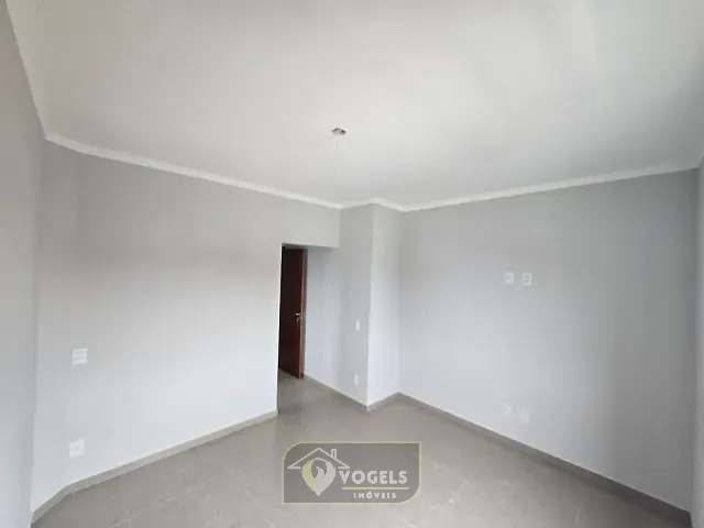 Apartamento 2 quartos e 2 banheiros, à venda, no bairro Jardim Zeni em Jaguariúna