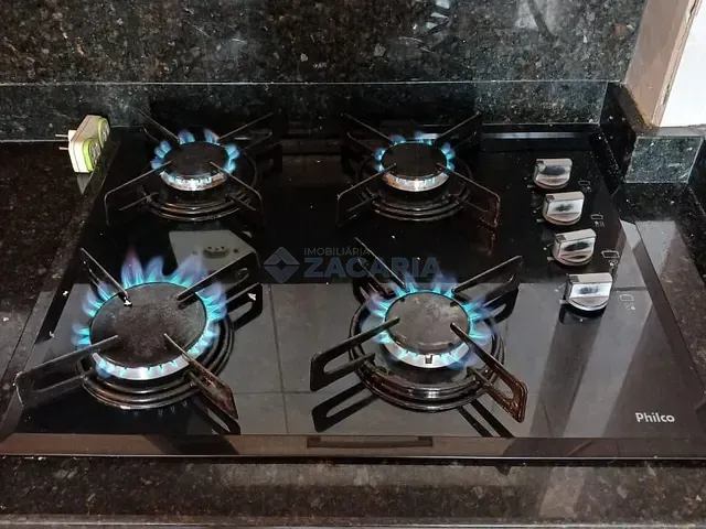 Apartamento 3 quartos e 1 banheiro, para alugar, no bairro Loteamento Residencial Jaçanã em Apucarana